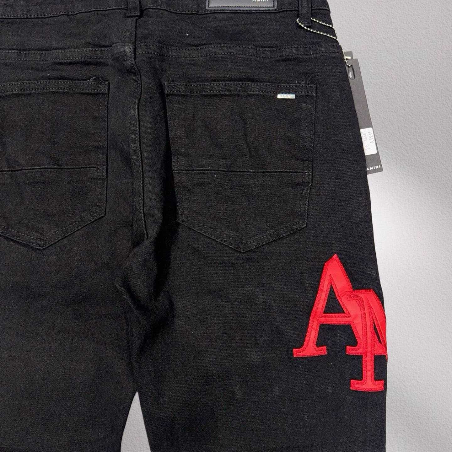 Amiri Jeans 1322 - DopestKickz