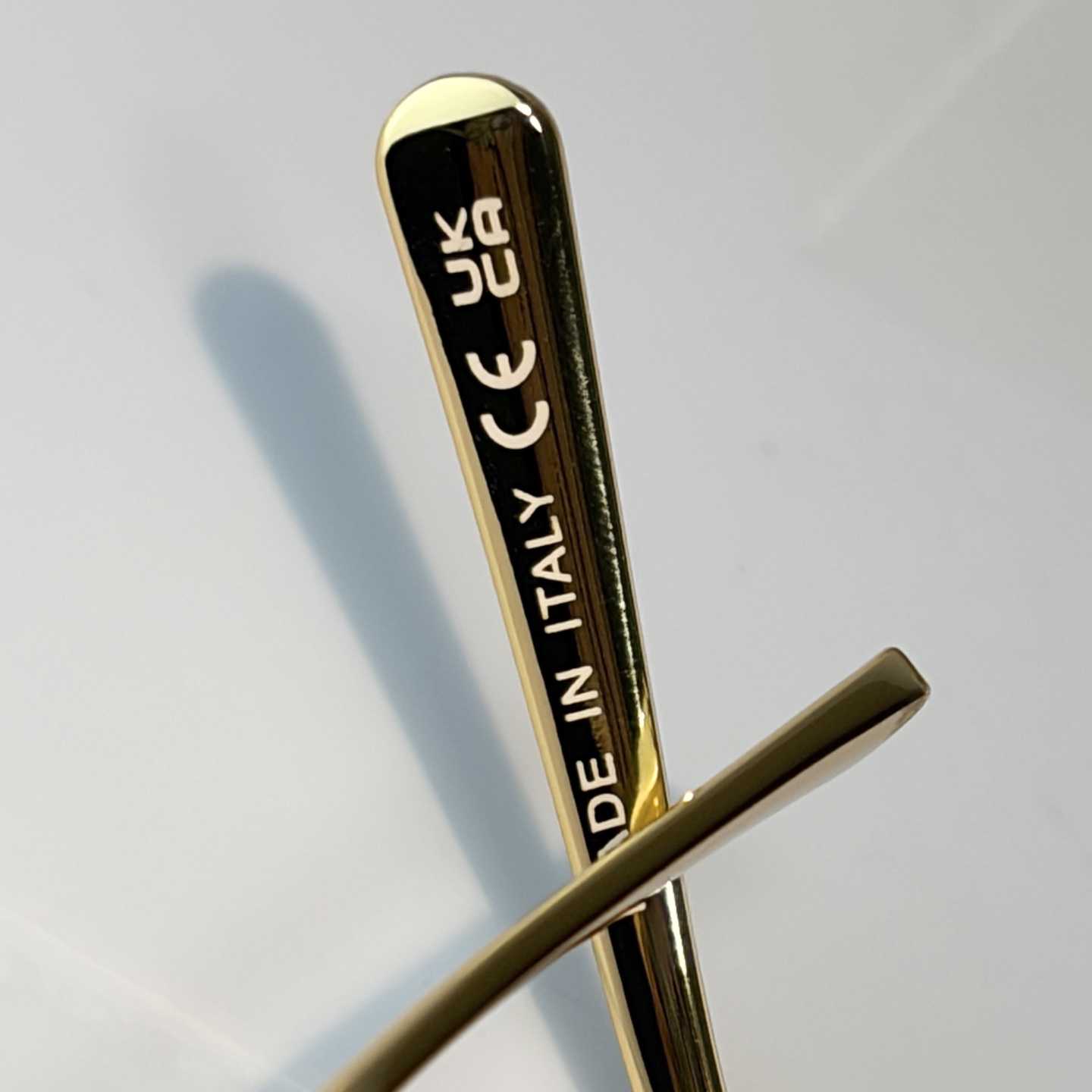 Louis Vuitton Z3166U Sunglasses    - DopestKickz