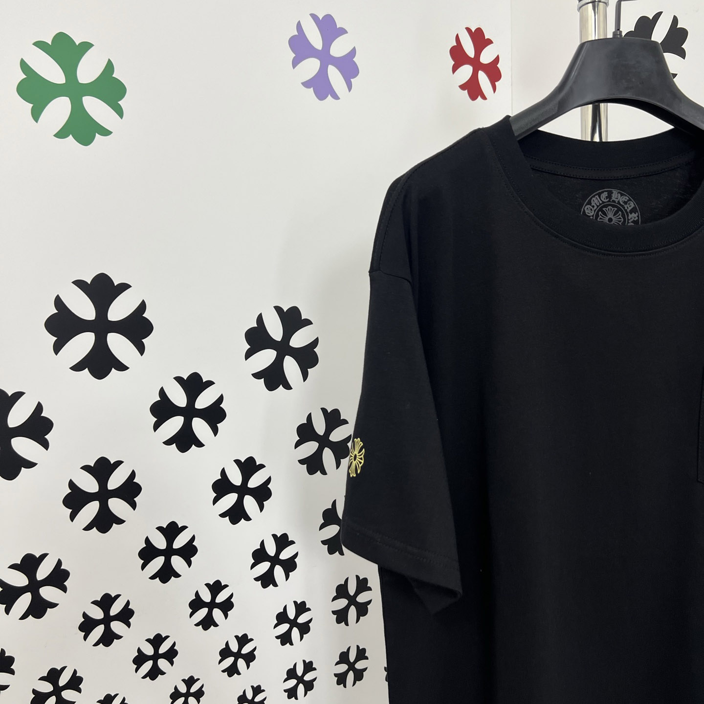 Chrome Hearts Camouflage Cemetery Cross Pocket Tee - DopestKickz