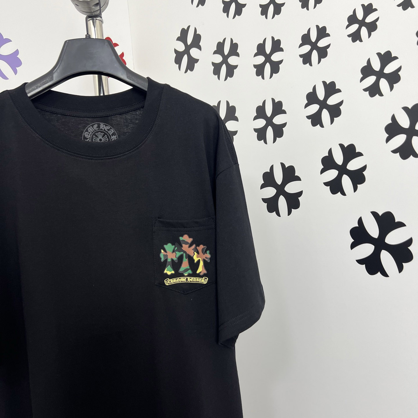 Chrome Hearts Camouflage Cemetery Cross Pocket Tee - DopestKickz