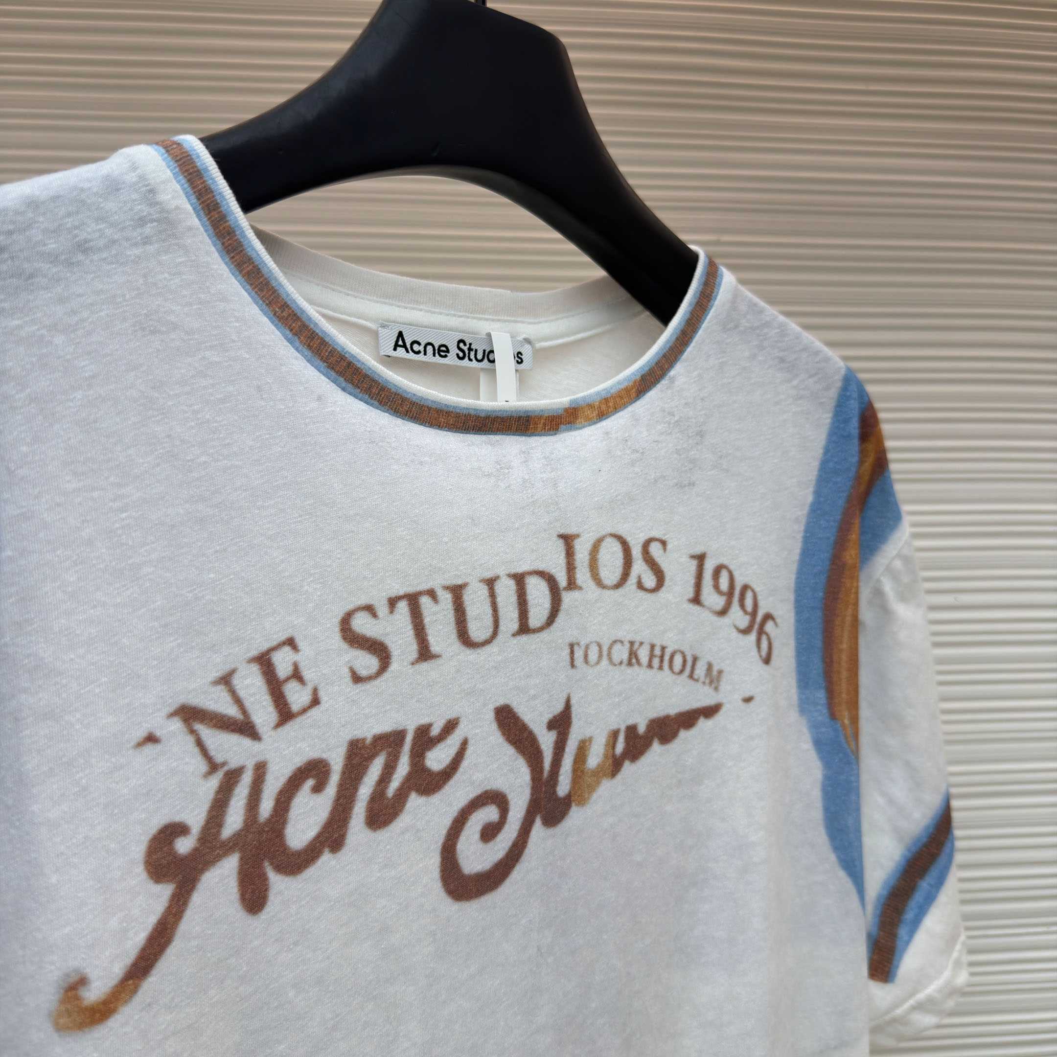Acne Studios Graphic T-shirt - DopestKickz