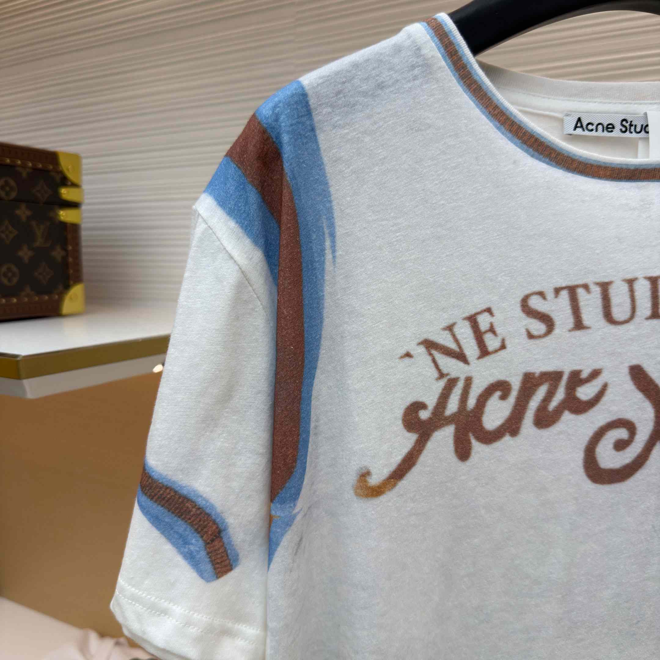 Acne Studios Graphic T-shirt - DopestKickz
