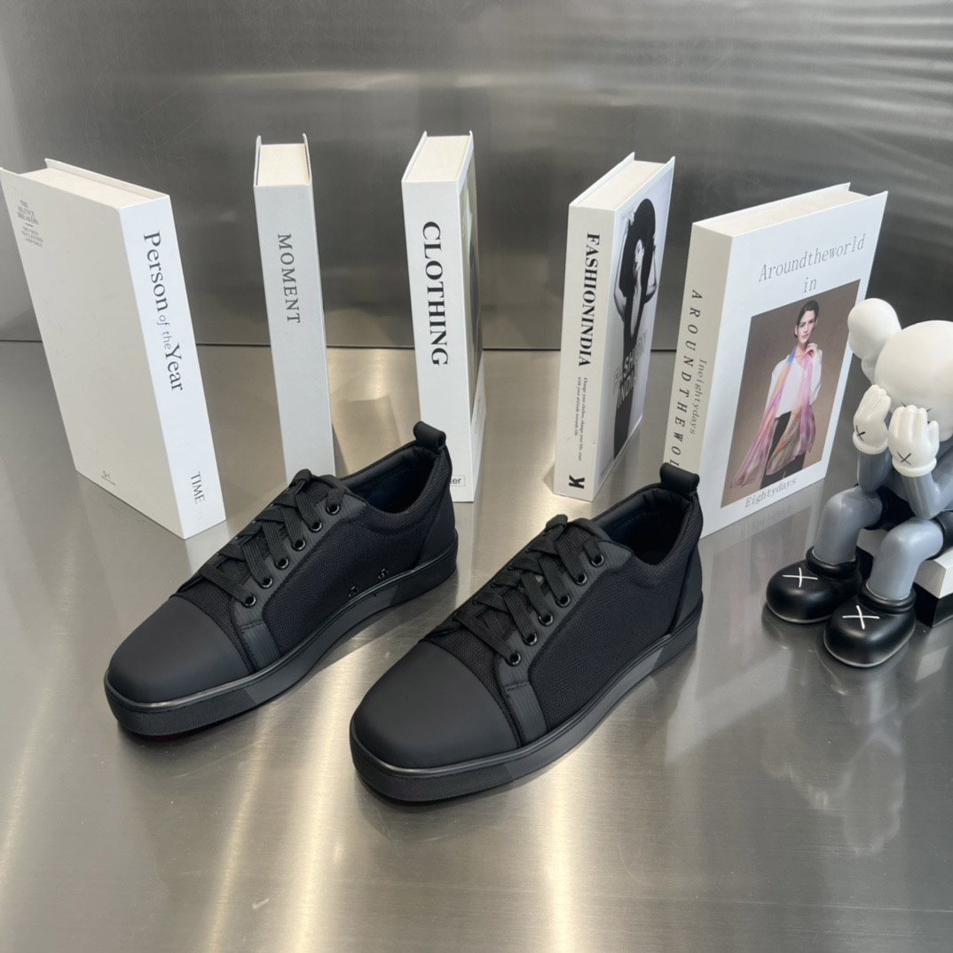 Christian Louboutin Louis Junior Leather Sneakers - DopestKickz