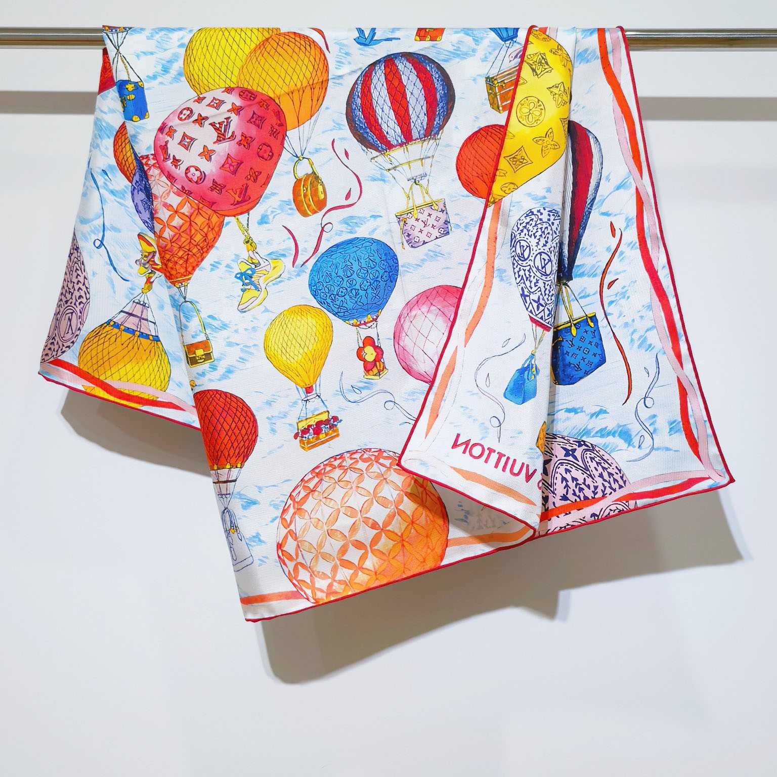 Louis Vuitton Up And Away Square 90 M77662 - DopestKickz