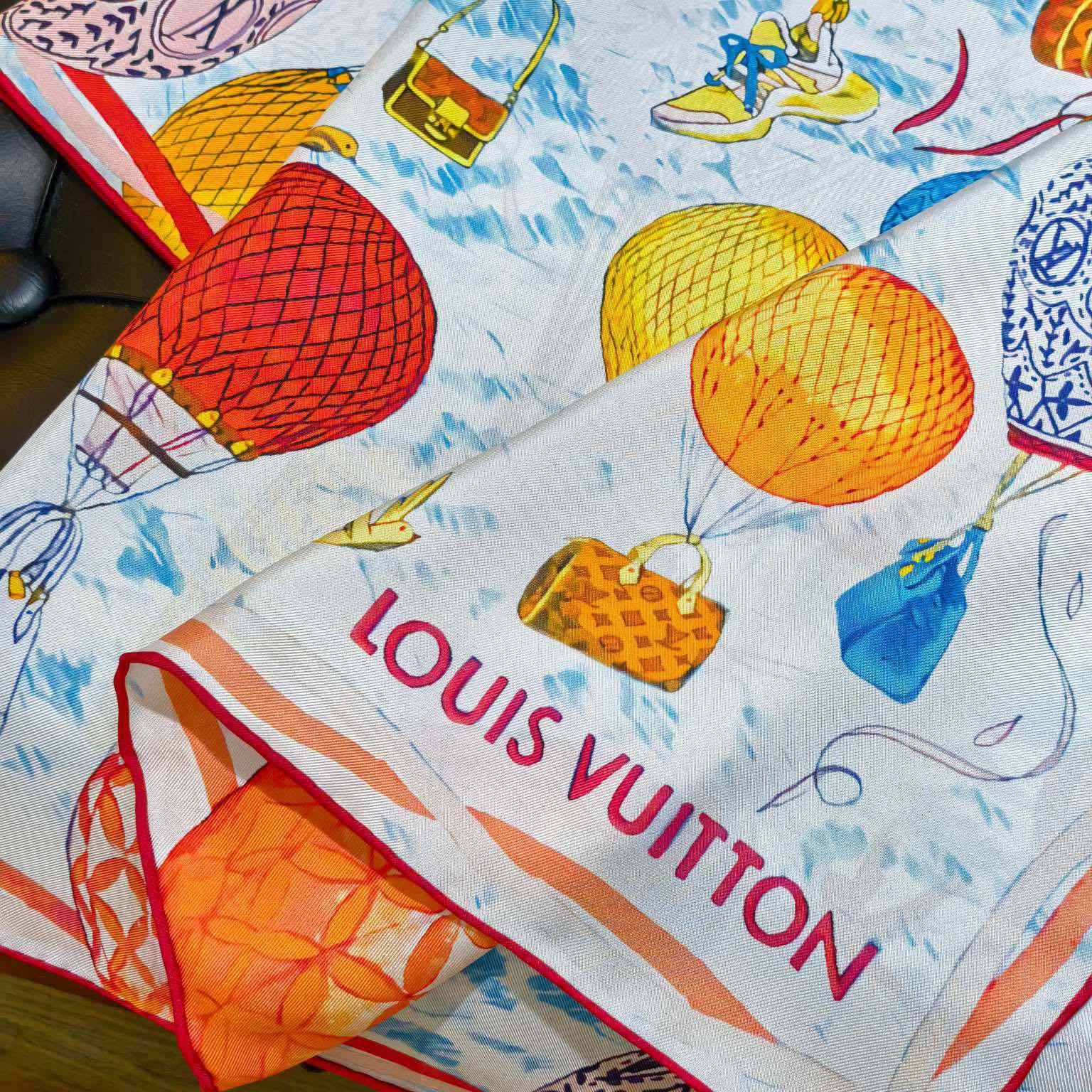 Louis Vuitton Up And Away Square 90 M77662 - DopestKickz