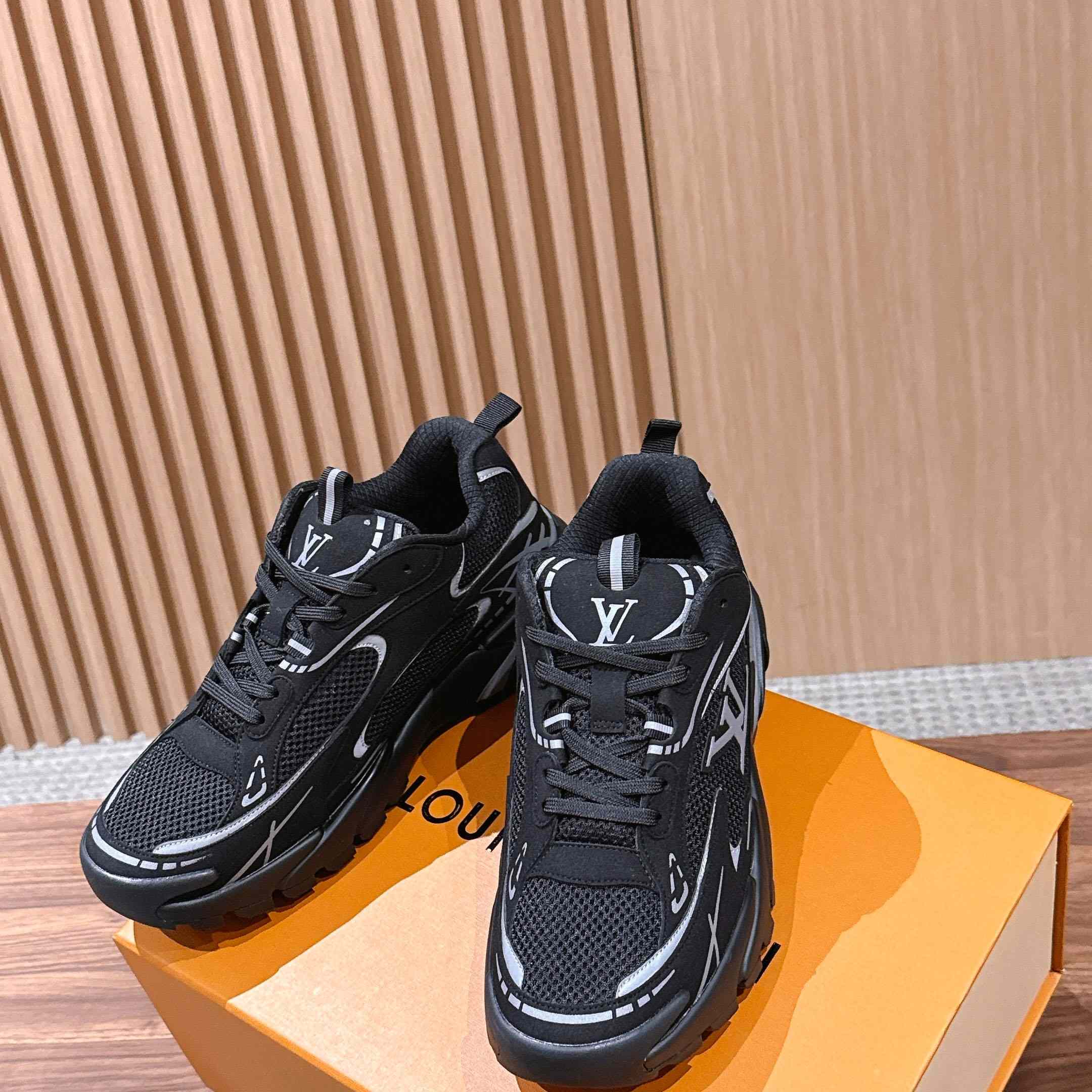 Louis Vuitton LV Tatic Runner Sneaker 1AKC3L - DopestKickz