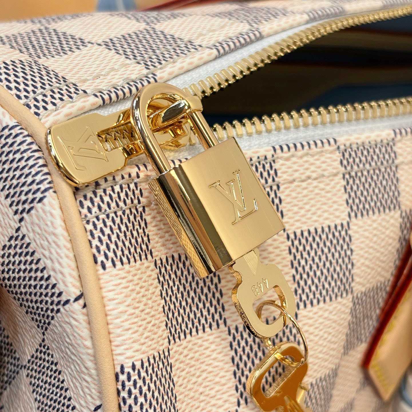 Louis Vuitton Speedy 30 Soft N40908 - DopestKickz