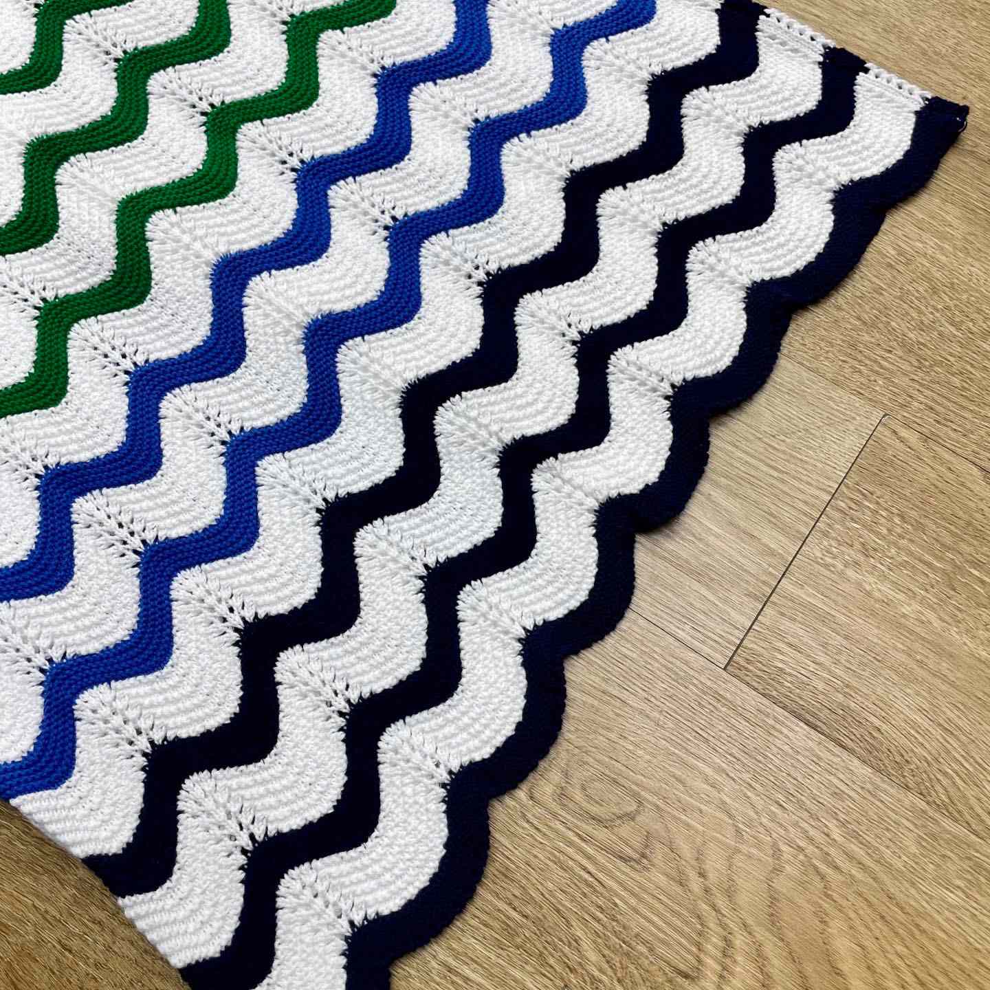 Casablanca Wave Knit Shirt 'Gradient Wave' D0200 - DopestKickz