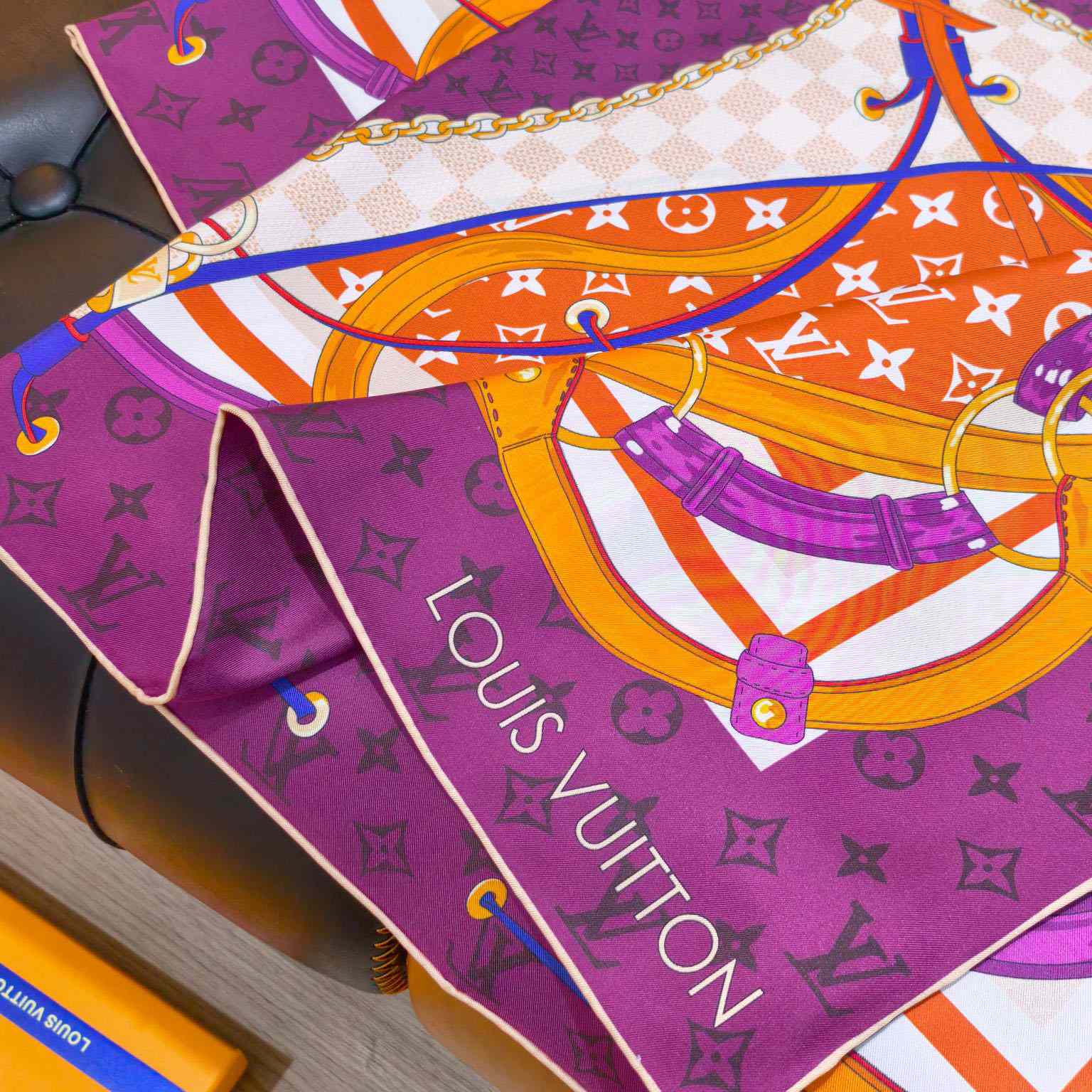Louis Vuitton Flower And Straps Square 90 M97470 - DopestKickz