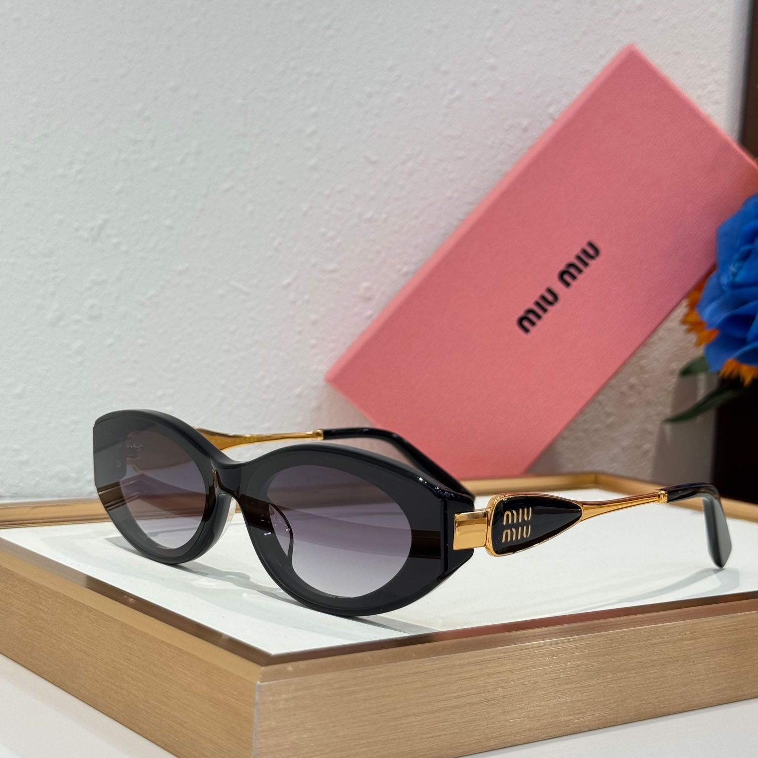 Miu Miu   MU1706LV   Sunglasses - DopestKickz