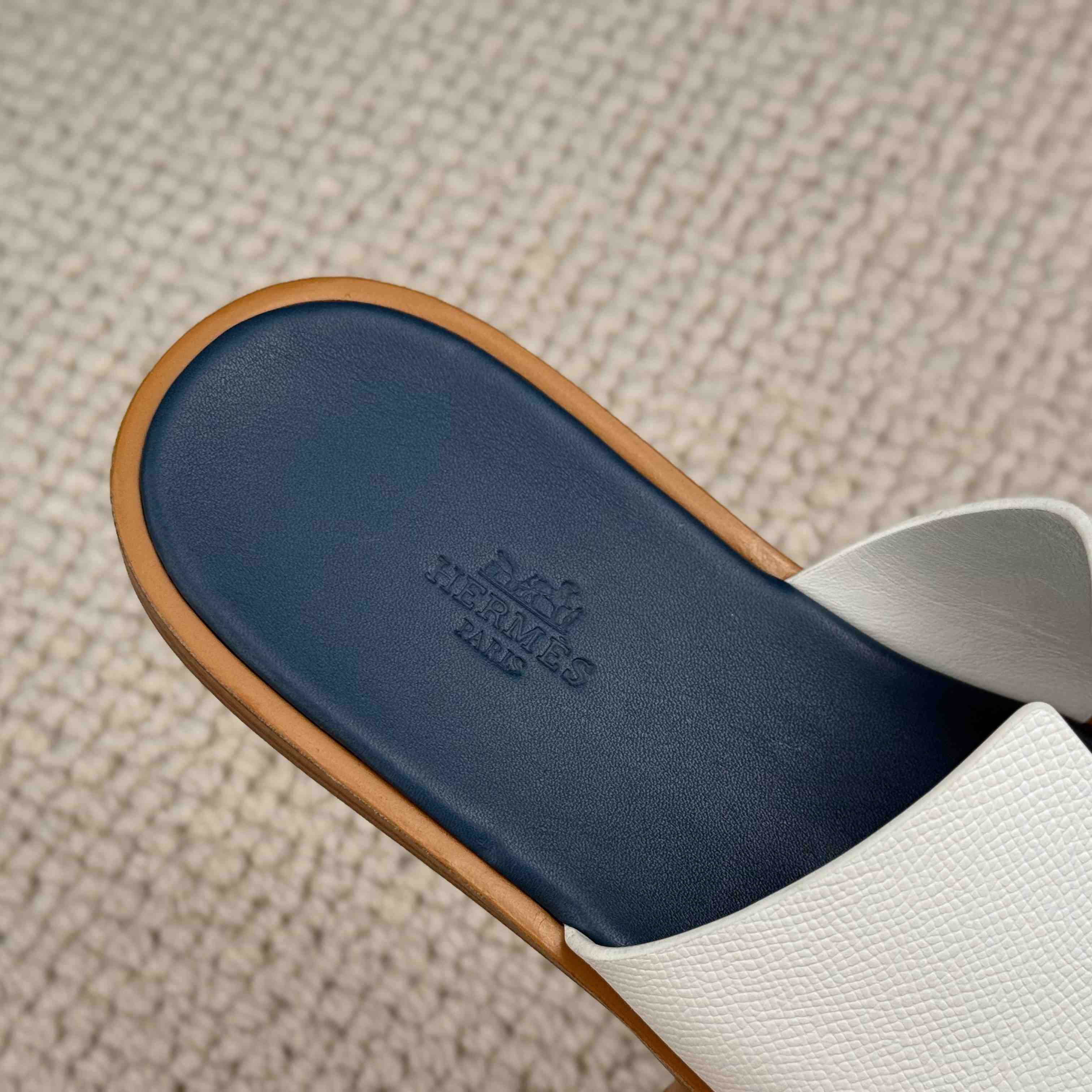 Hermes Izmir Sandal - DopestKickz