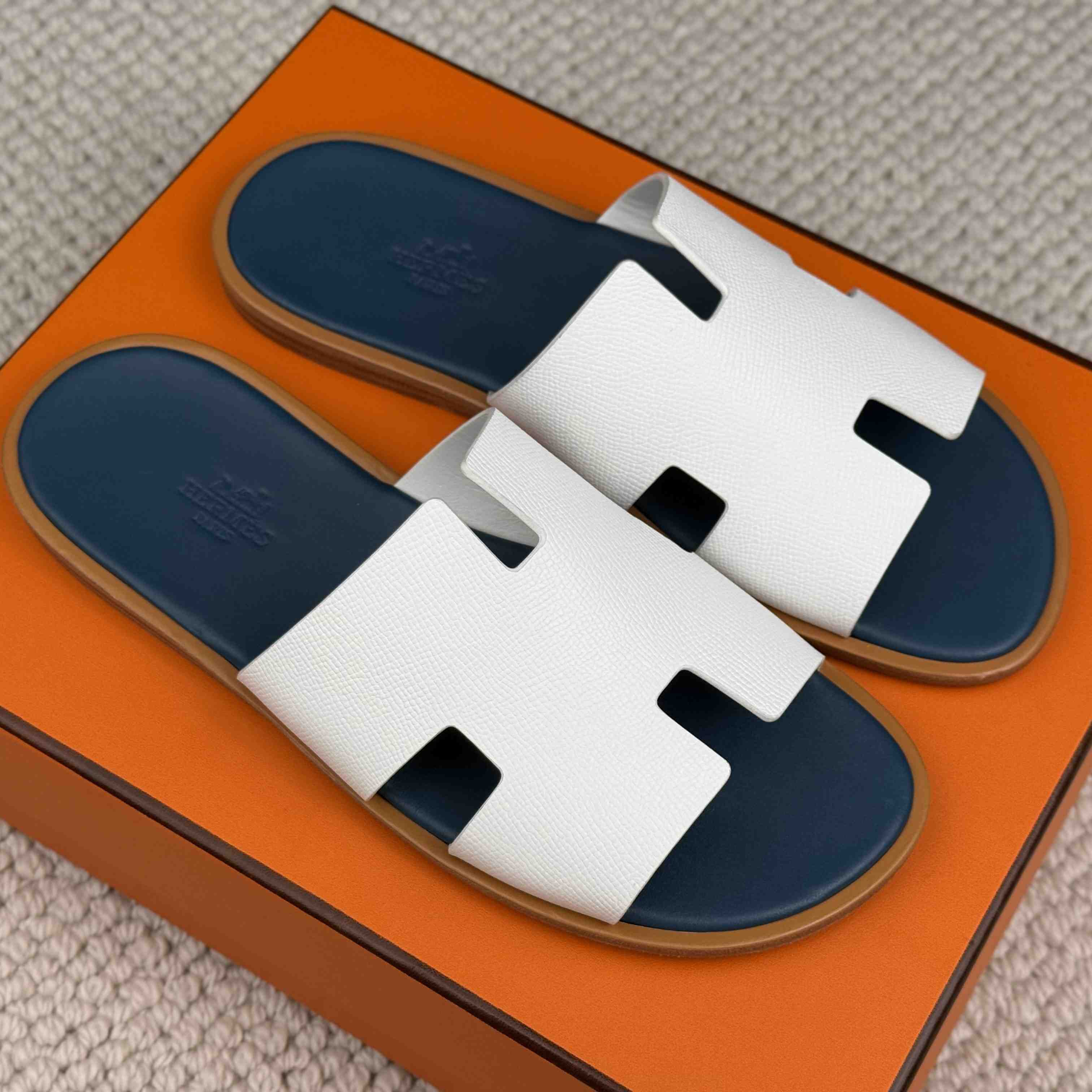 Hermes Izmir Sandal - DopestKickz