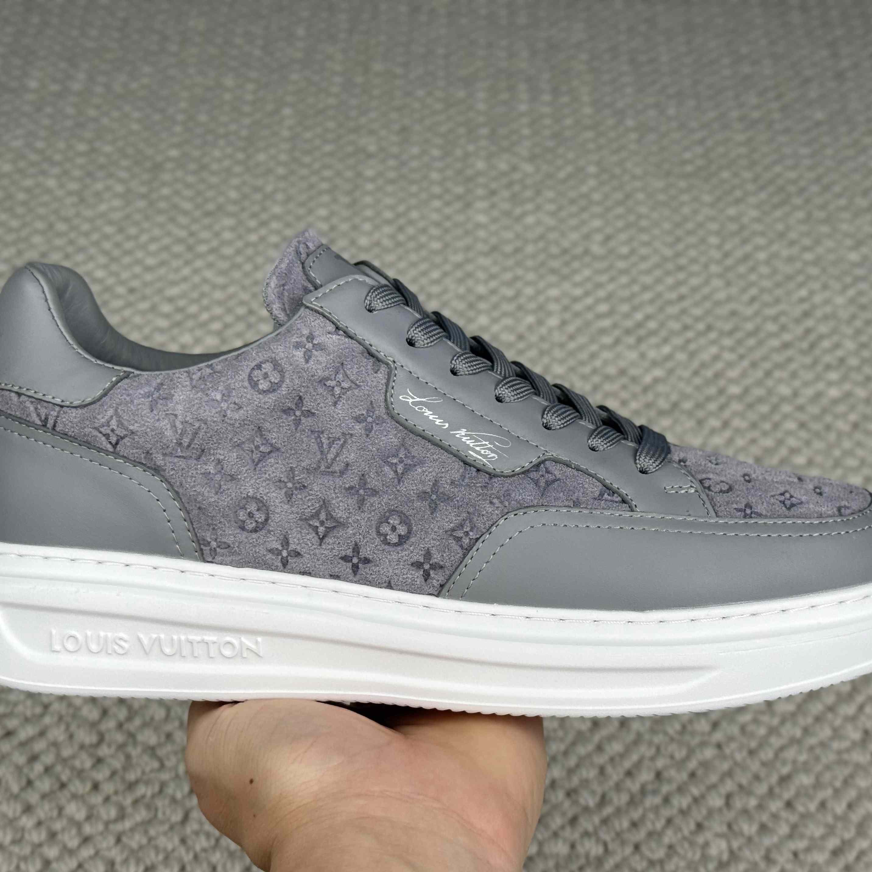 Louis Vuitton Beverly Hills Sneaker 1AKBS9 - DopestKickz