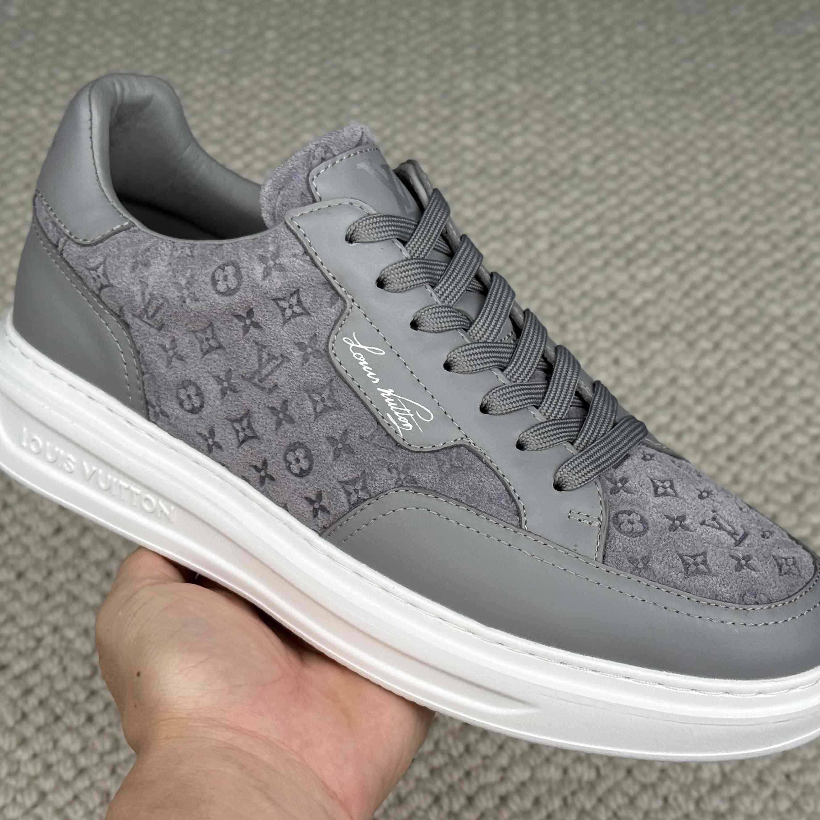 Louis Vuitton Beverly Hills Sneaker 1AKBS9 - DopestKickz