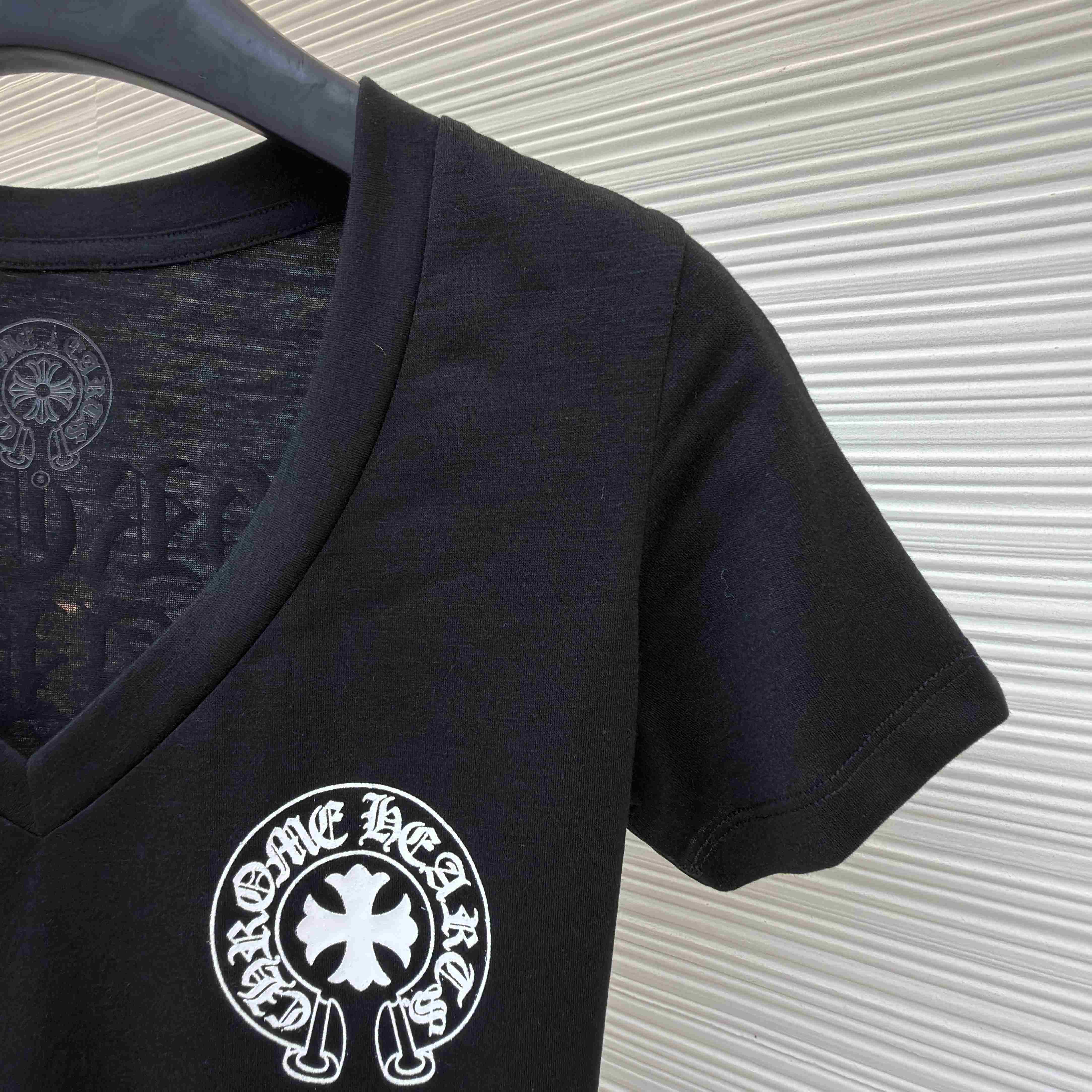 Chrome Hearts V-Neck T-Shirt 'Black' - DopestKickz