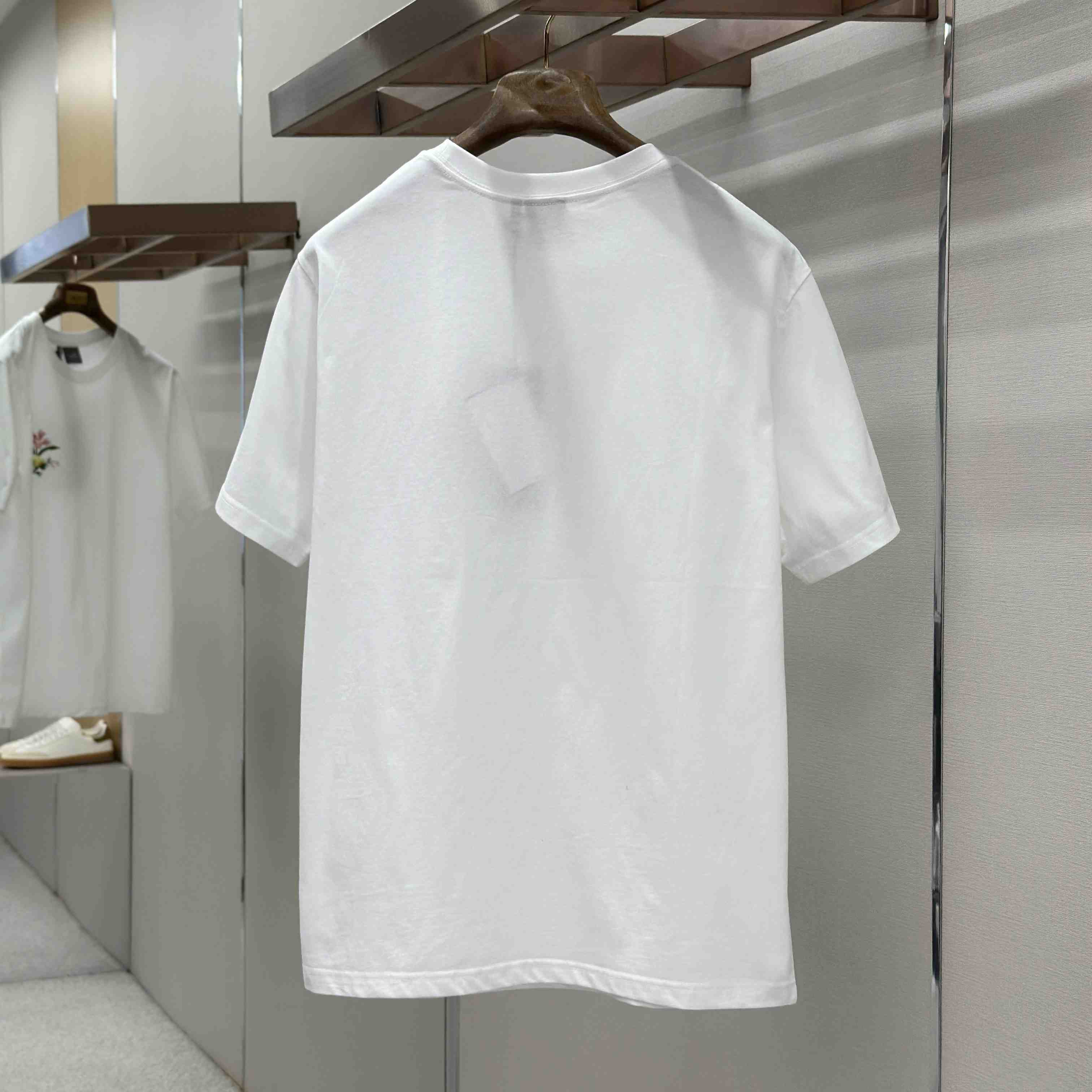 Dior T-Shirt With Dior Secret Garden Motif, Relaxed Fit - DopestKickz