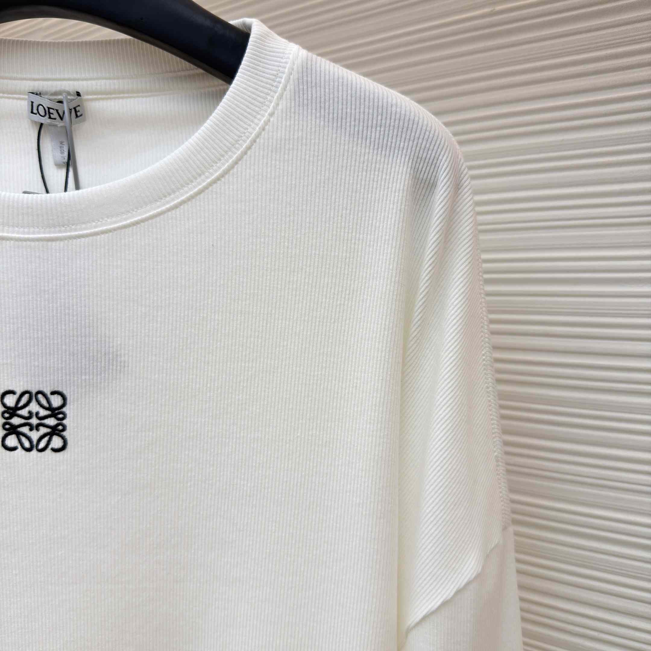 Loewe Oversized Fit Long Sleeve T-shirt In Cotton - DopestKickz