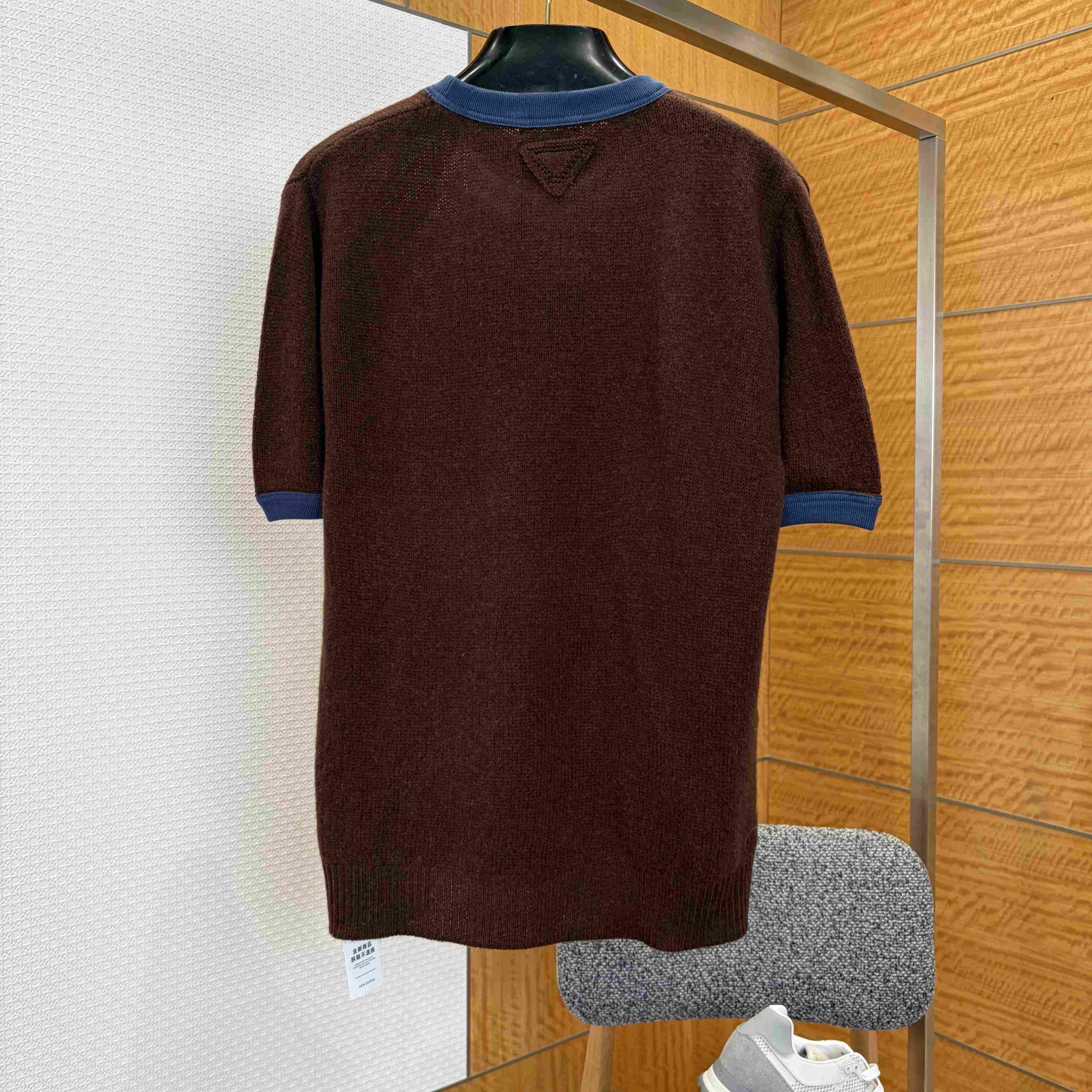 Prada Cashmere Crew-Neck Sweater - DopestKickz