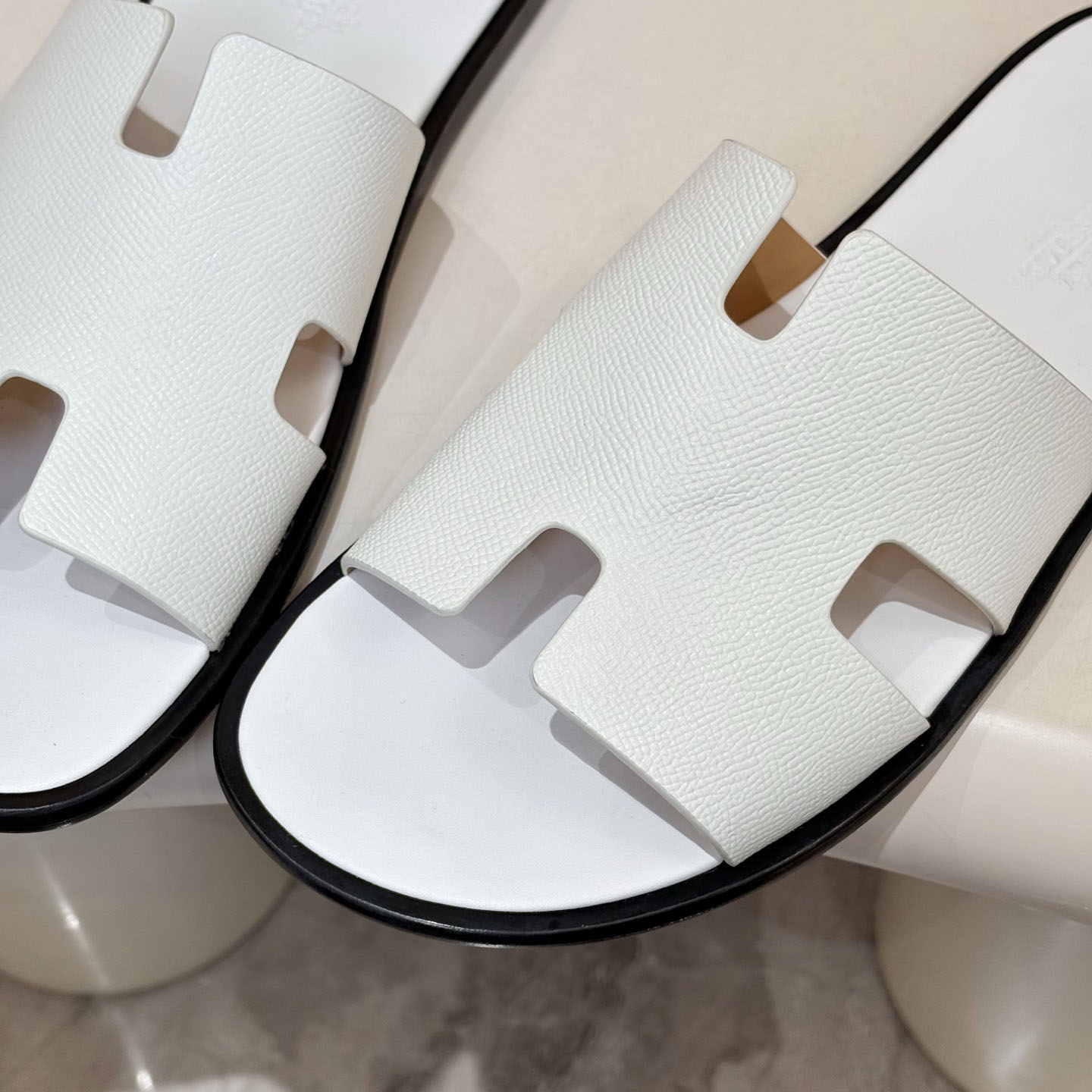Hermes Izmir Sandal - DopestKickz
