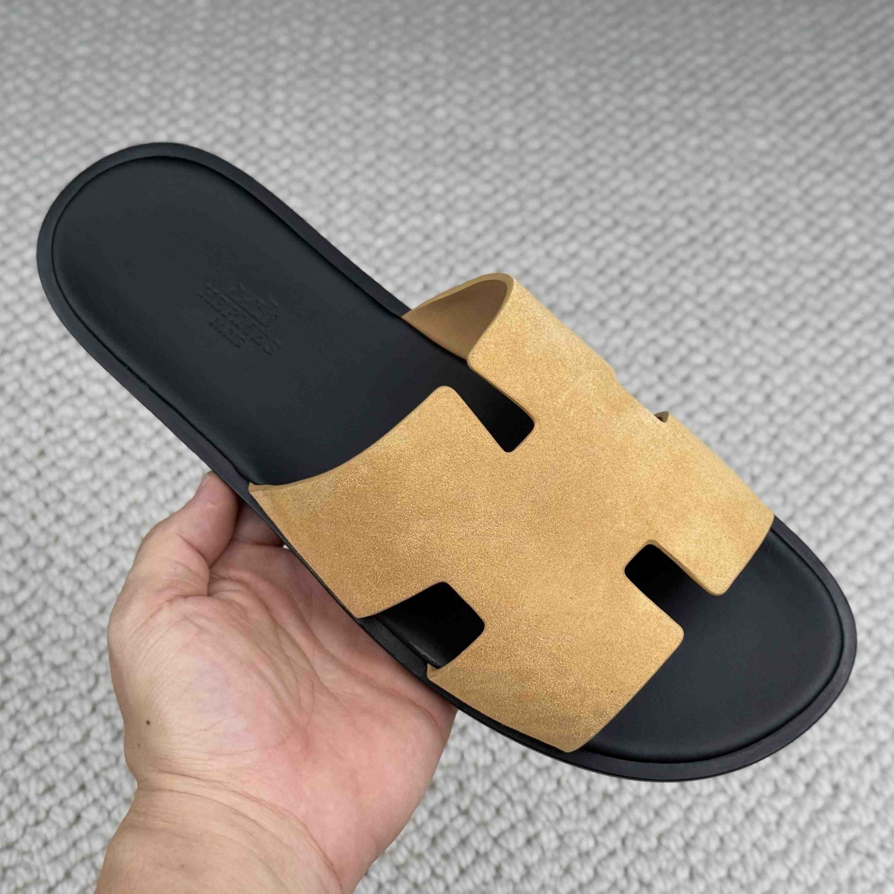 Hermes Izmir Sandal - DopestKickz