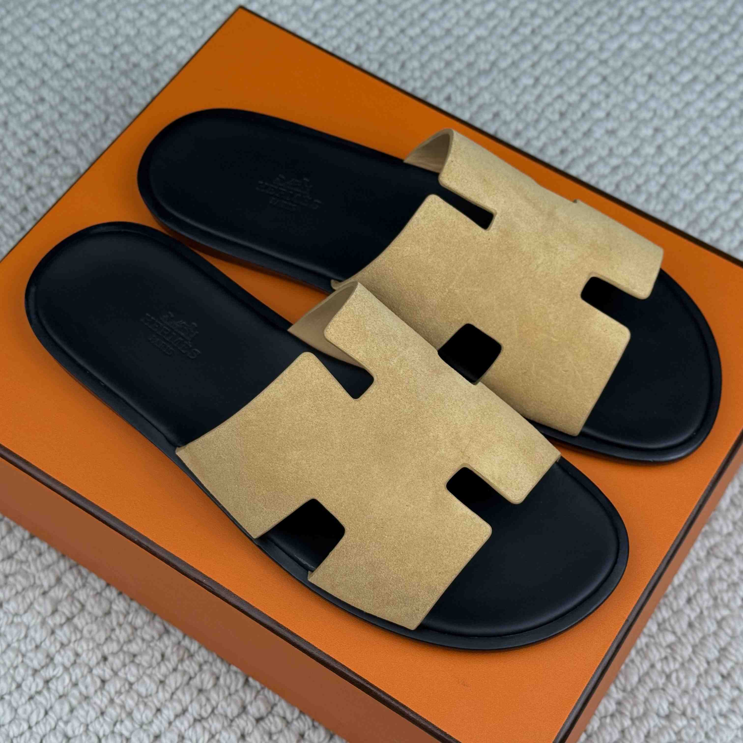 Hermes Izmir Sandal - DopestKickz