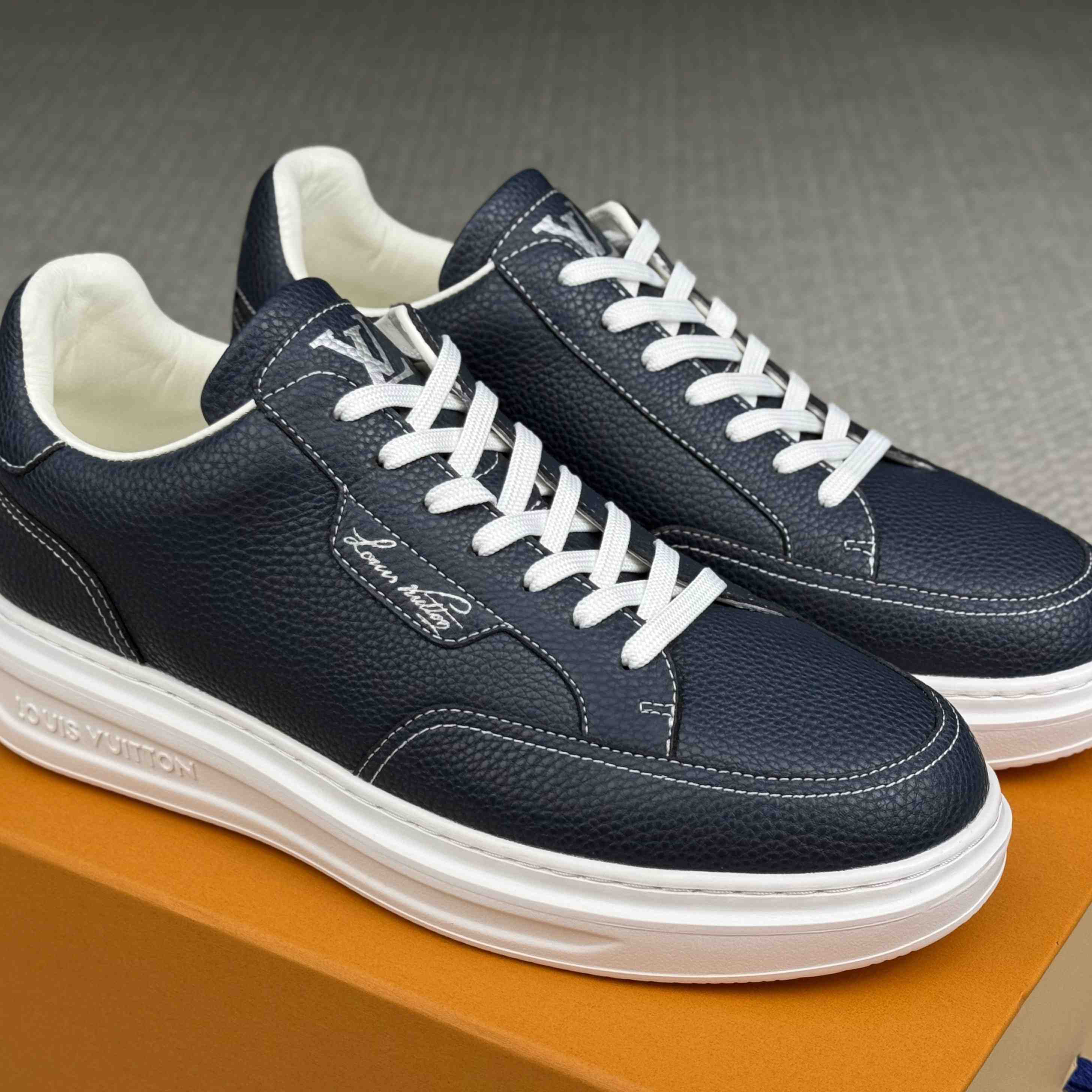 Louis Vuitton Beverly Hills Sneaker 1AJ852 - DopestKickz