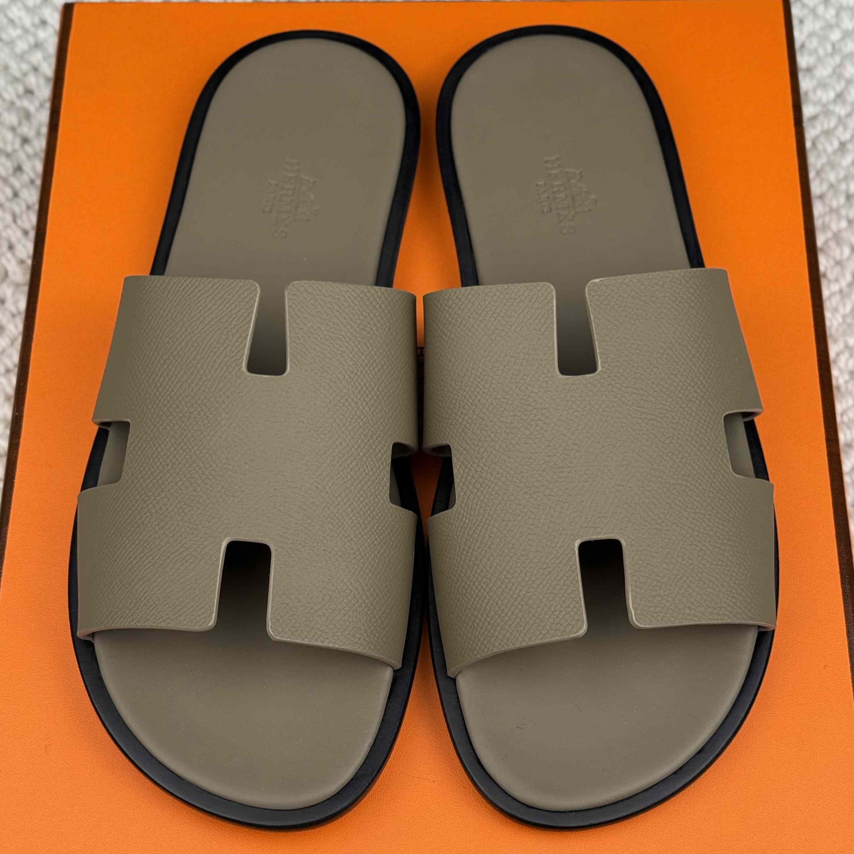 Hermes Izmir Sandal - DopestKickz