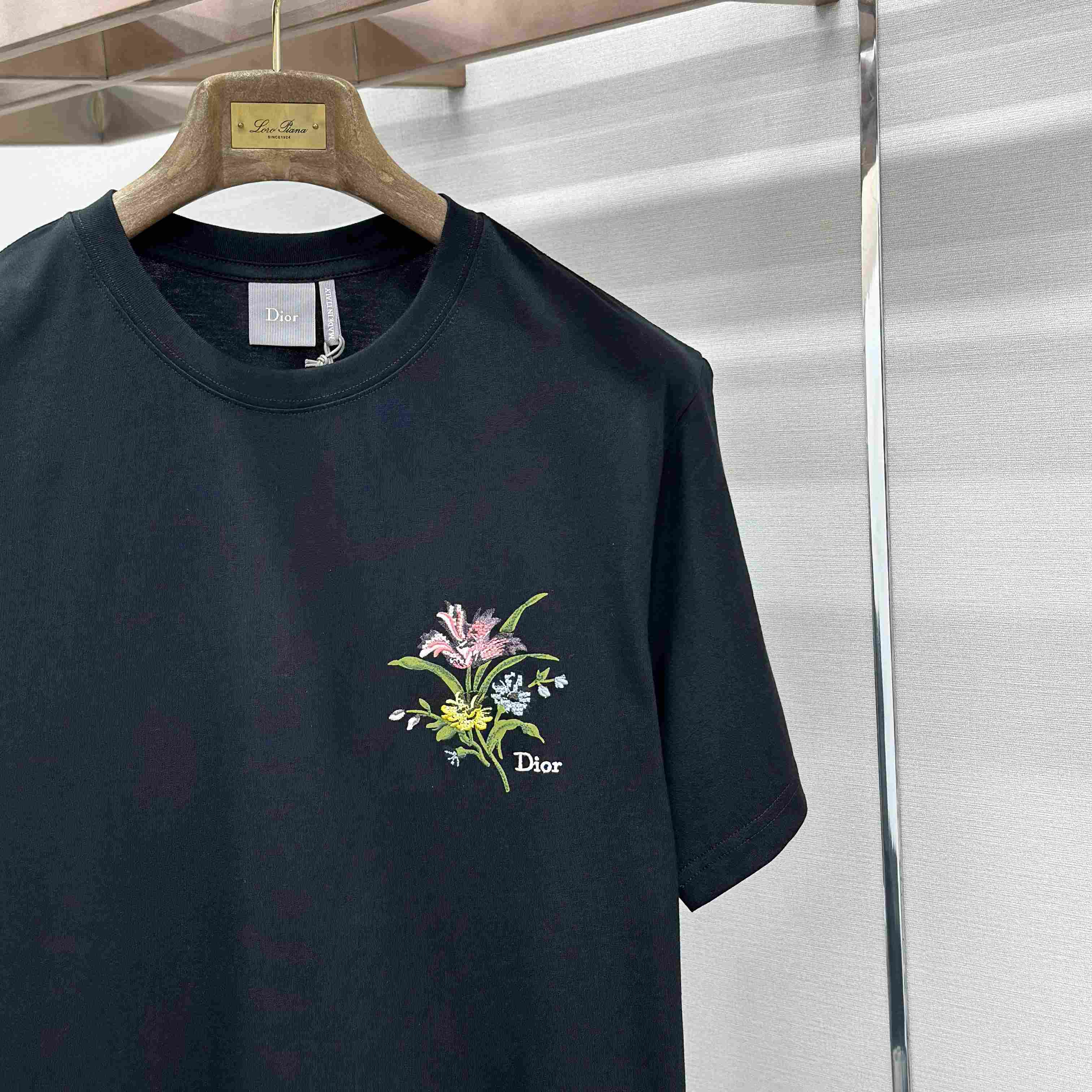 Dior T-Shirt With Dior Secret Garden Motif, Relaxed Fit - DopestKickz