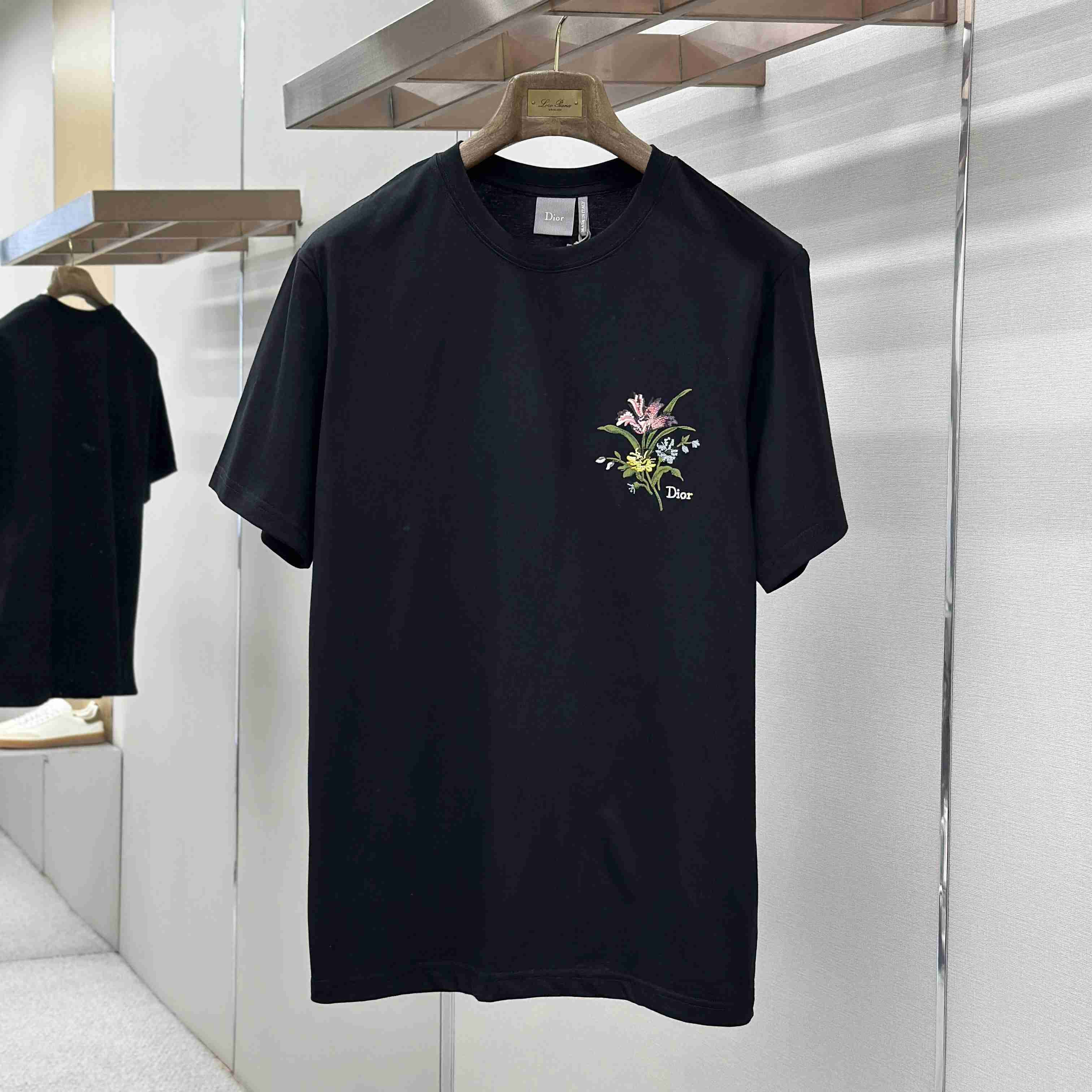 Dior T-Shirt With Dior Secret Garden Motif, Relaxed Fit - DopestKickz