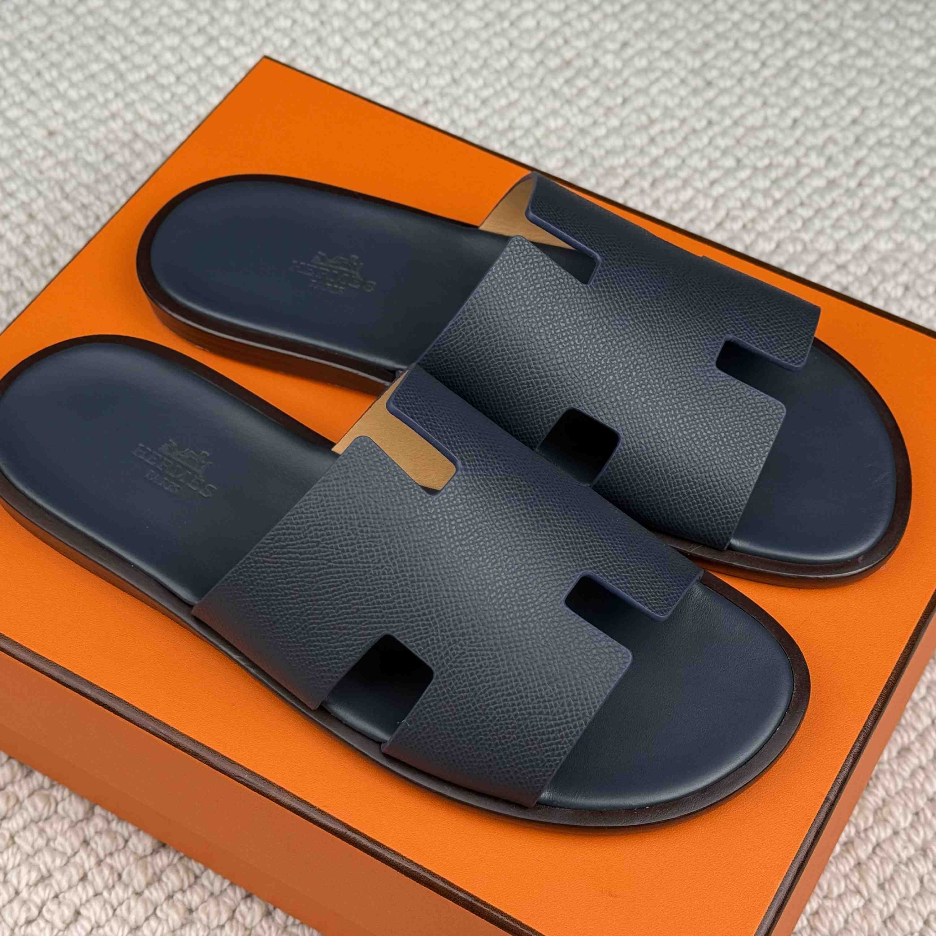 Hermes Izmir Sandal - DopestKickz