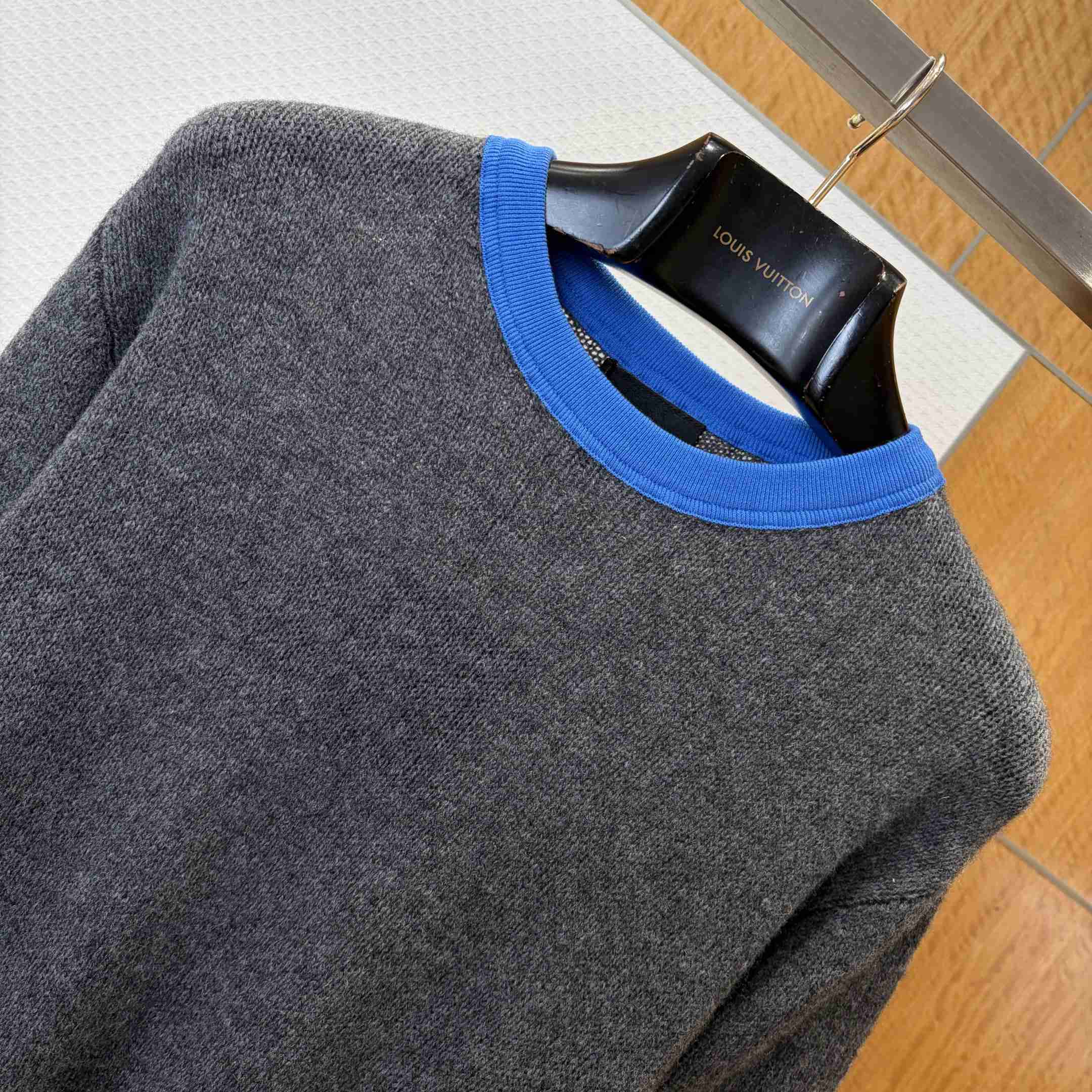 Prada Cashmere Crew-Neck Sweater - DopestKickz