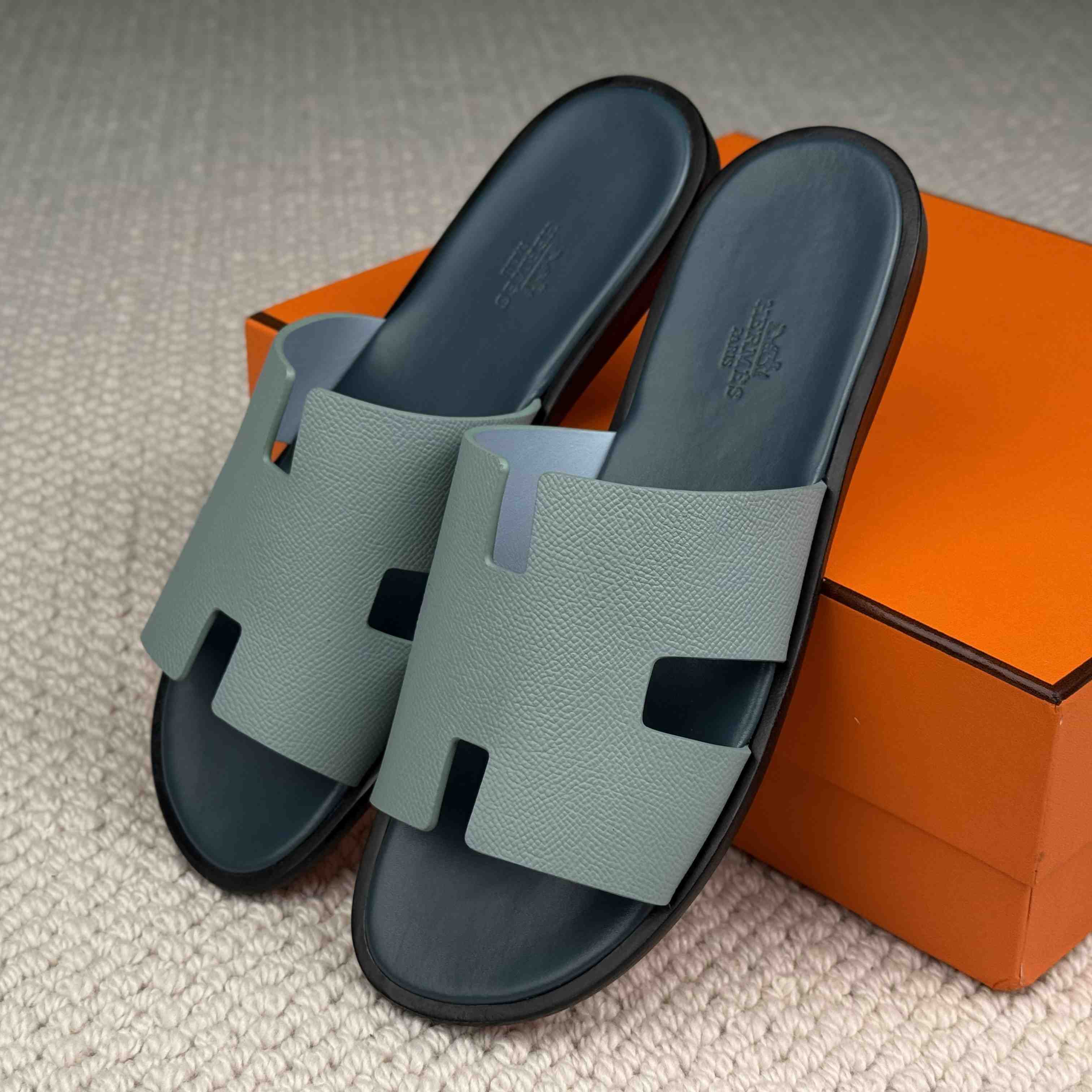 Hermes Izmir Sandal - DopestKickz
