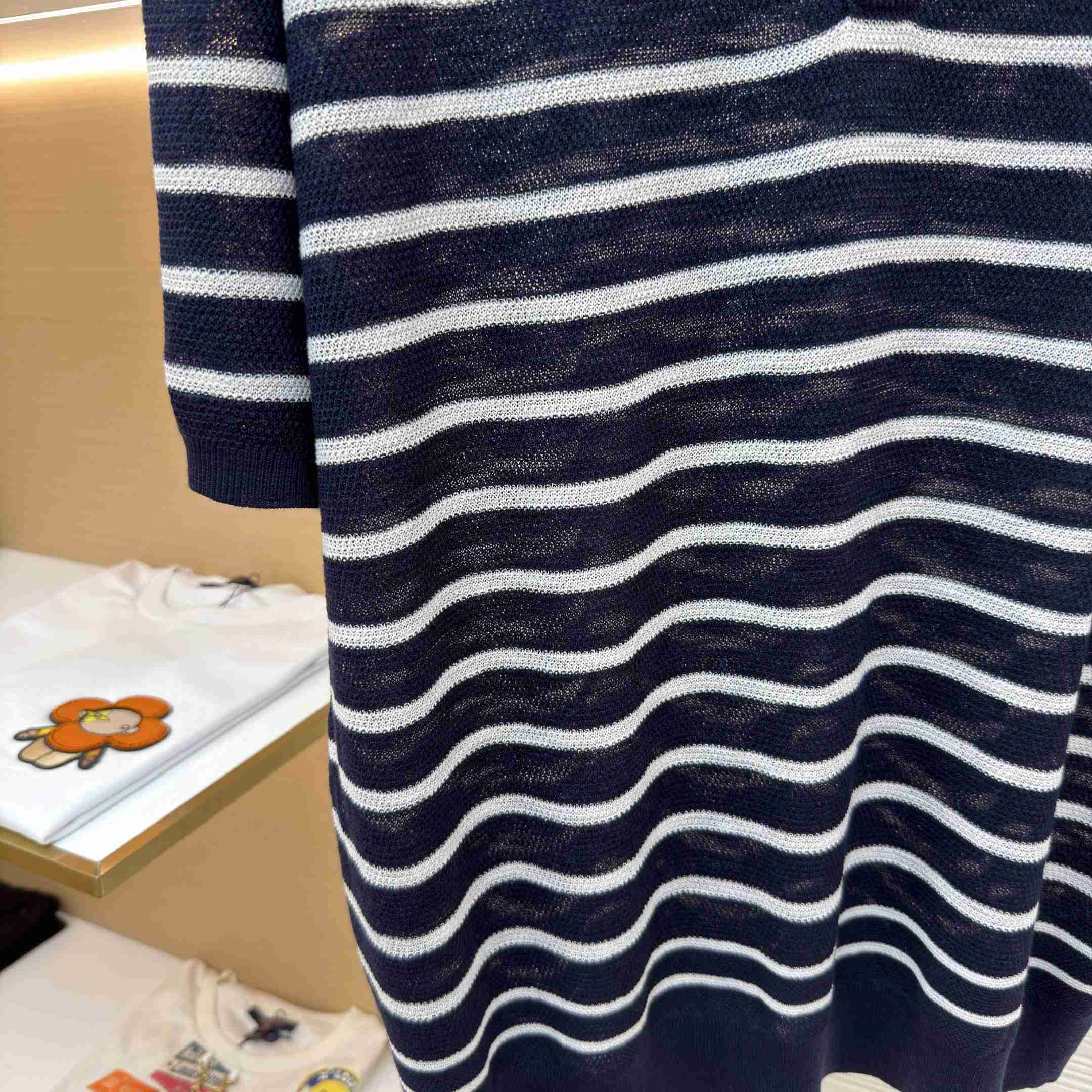 Ralph Lauren Striped Cotton-Linen Polo Sweater - DopestKickz